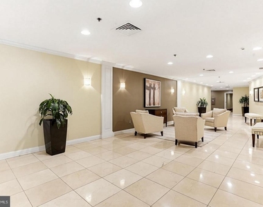 960 Fell Street - Photo Thumbnail 15