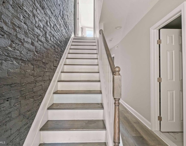 829 W Barre Street - Photo Thumbnail 18