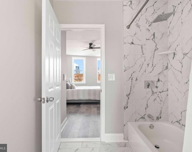 829 W Barre Street - Photo Thumbnail 21