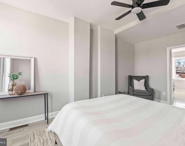 829 W Barre Street - Photo Thumbnail 20