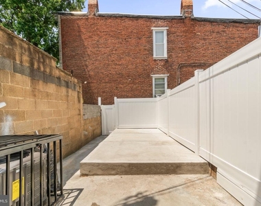 829 W Barre Street - Photo Thumbnail 23