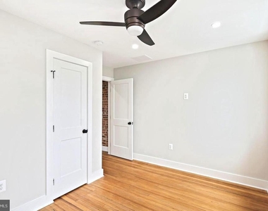 1327 W 42nd Street - Photo Thumbnail 22