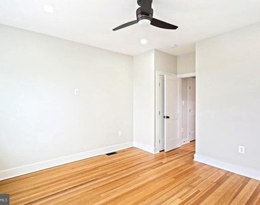 1327 W 42nd Street - Photo Thumbnail 28