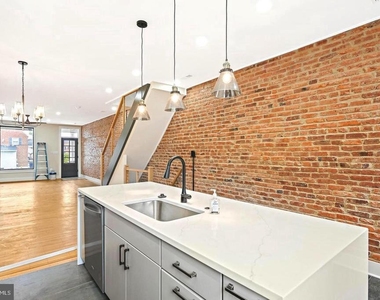 1327 W 42nd Street - Photo Thumbnail 14