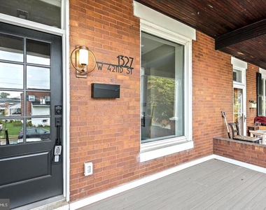 1327 W 42nd Street - Photo Thumbnail 3