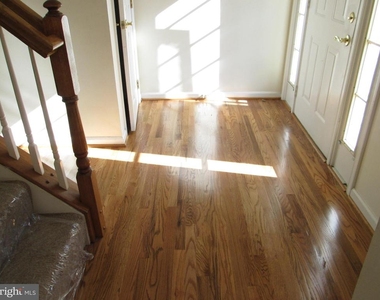 1300 Treasure Dr. - Photo Thumbnail 7