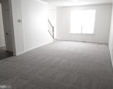 1300 Treasure Dr. - Photo Thumbnail 8