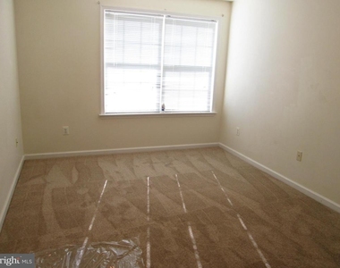 1300 Treasure Dr. - Photo Thumbnail 22