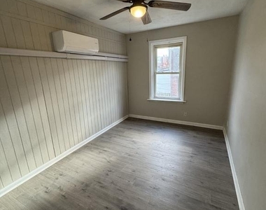 1718 14th Street - Photo Thumbnail 13