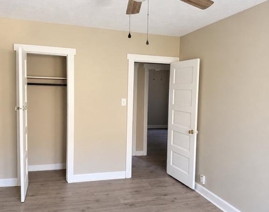 1718 14th Street - Photo Thumbnail 17