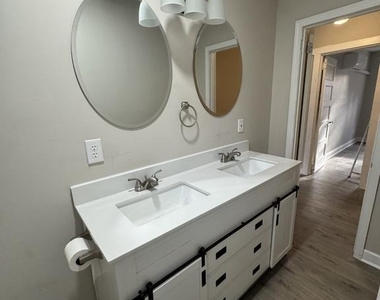 1718 14th Street - Photo Thumbnail 11