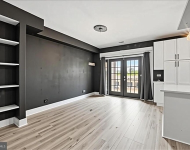 939 15th Street Se - Photo Thumbnail 4