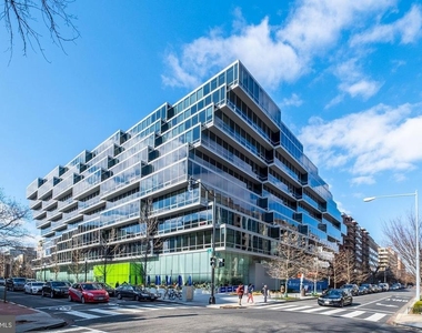 1111 24th Street Nw - Photo Thumbnail 19