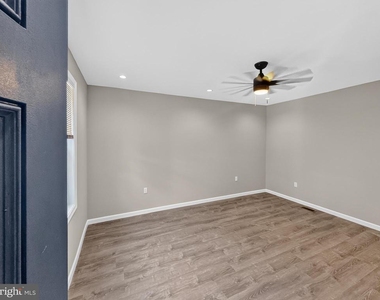208 21st Street Ne - Photo Thumbnail 1
