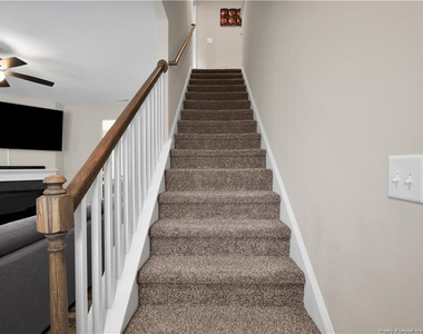 540b Hilliard Drive - Photo Thumbnail 6