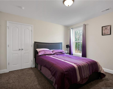 540b Hilliard Drive - Photo Thumbnail 20