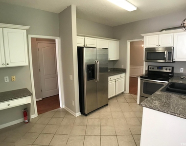 114 Hidden Rock Court - Photo Thumbnail 9