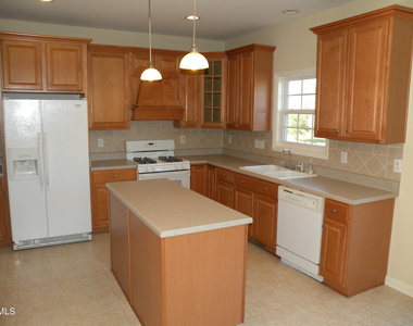 107 Baccalaureate Boulevard - Photo Thumbnail 6