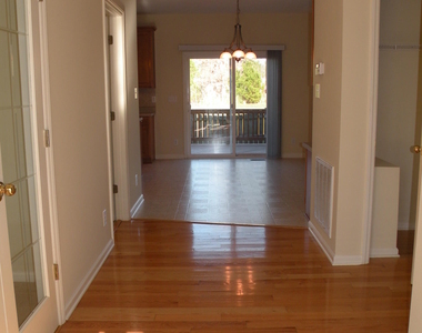 107 Baccalaureate Boulevard - Photo Thumbnail 12