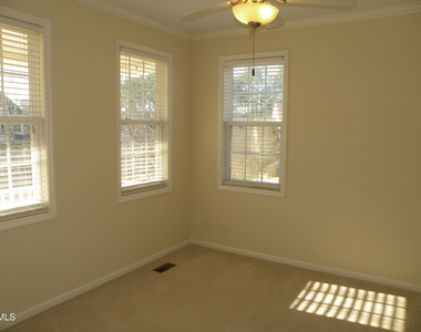 107 Baccalaureate Boulevard - Photo Thumbnail 9