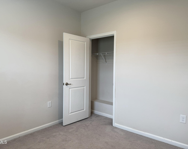 946 Channing Park Circle - Photo Thumbnail 26