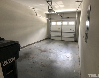 5505 Nur Lane - Photo Thumbnail 19