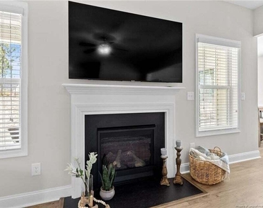 1245 Whitney Drive - Photo Thumbnail 6