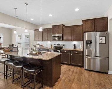 1245 Whitney Drive - Photo Thumbnail 7