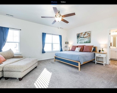 805 Scarlet - Photo Thumbnail 8