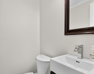 1112 Stonehedge Avenue - Photo Thumbnail 31