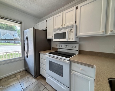 1446 Cimarron Parkway - Photo Thumbnail 6