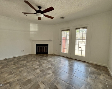 1446 Cimarron Parkway - Photo Thumbnail 3