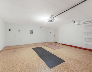 1621 Maggie Mayes St - Photo Thumbnail 37