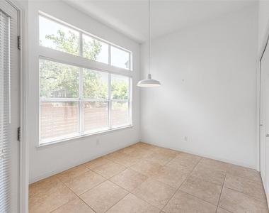 1621 Maggie Mayes St - Photo Thumbnail 19
