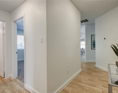 1502 Mayapple St - Photo Thumbnail 3