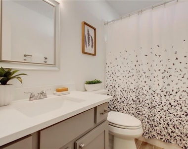 1502 Mayapple St - Photo Thumbnail 18