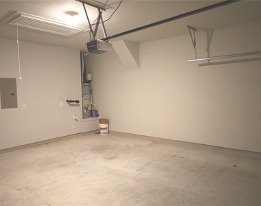 169 Isabella Way - Photo Thumbnail 16