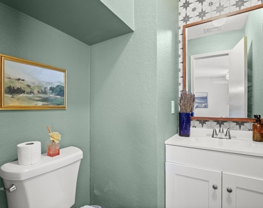 8715 Dandelion Trl - Photo Thumbnail 8