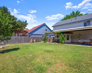 8715 Dandelion Trl - Photo Thumbnail 21