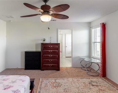 606 Screech Owl Dr - Photo Thumbnail 8
