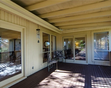 1353 Lost Creek Blvd - Photo Thumbnail 26
