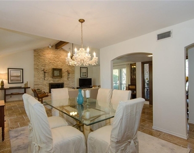 1353 Lost Creek Blvd - Photo Thumbnail 12