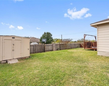 12201 Sky Harbor Dr - Photo Thumbnail 29