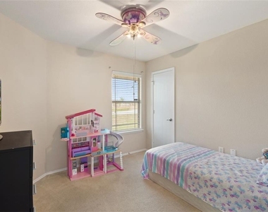 12201 Sky Harbor Dr - Photo Thumbnail 19