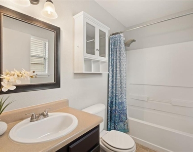 12201 Sky Harbor Dr - Photo Thumbnail 17