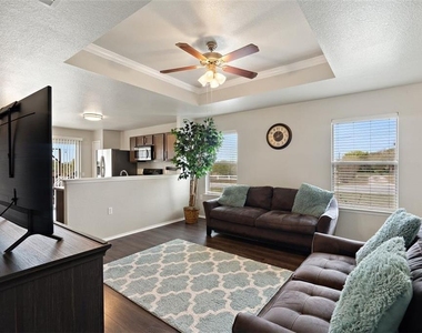12201 Sky Harbor Dr - Photo Thumbnail 5