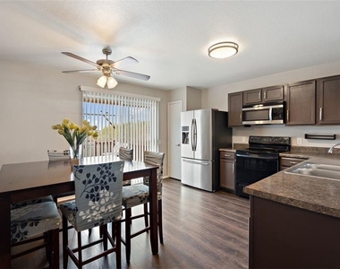 12201 Sky Harbor Dr - Photo Thumbnail 9
