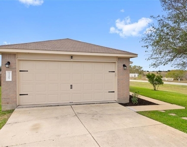 12201 Sky Harbor Dr - Photo Thumbnail 1