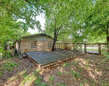 1805 Mohle Dr - Photo Thumbnail 18
