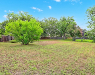 802 Ranch Rd - Photo Thumbnail 17